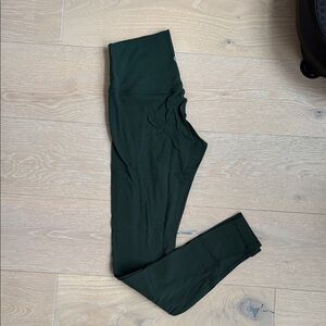 Lululemon align 28” Forrest green leggings size 6